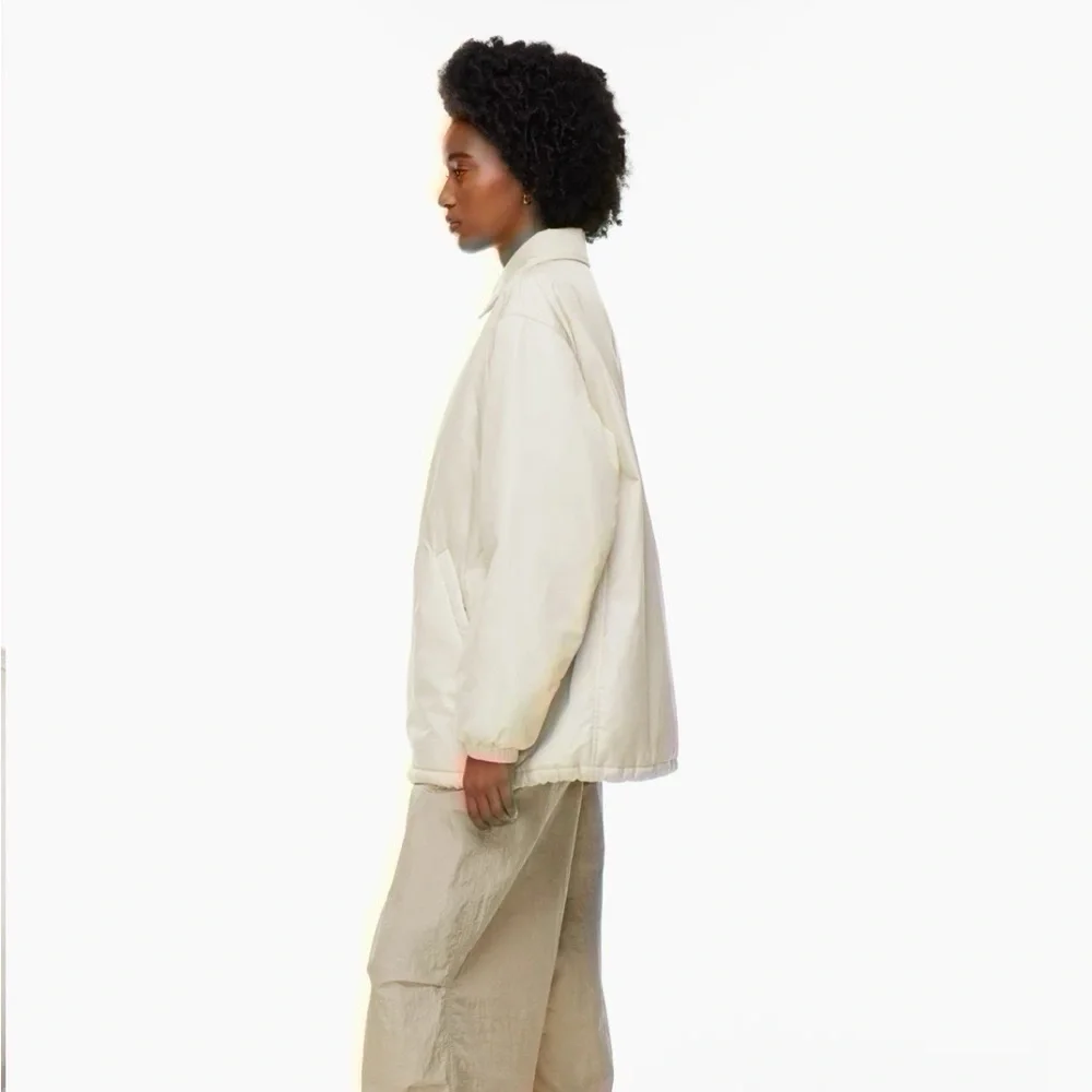 NEW Aritzia Tna Coaches Jacket Limited Edition Matte Pearl XXS - Picture 9 of 11